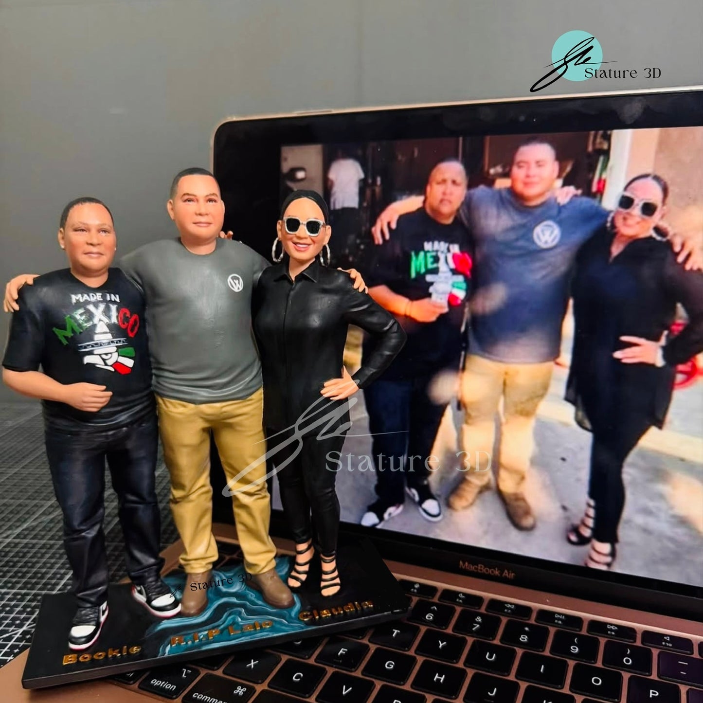 Friends Group 3D Miniature