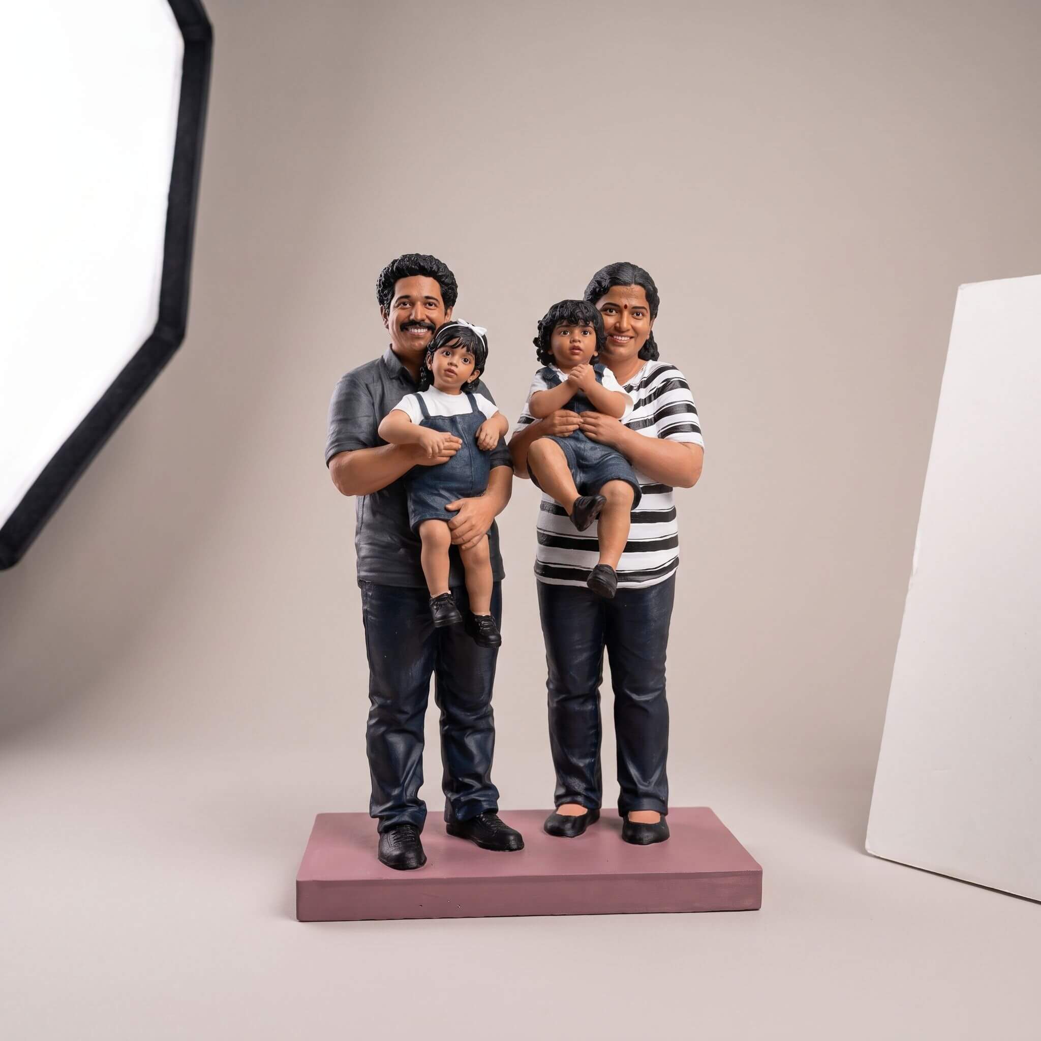 Family 3D Miniature