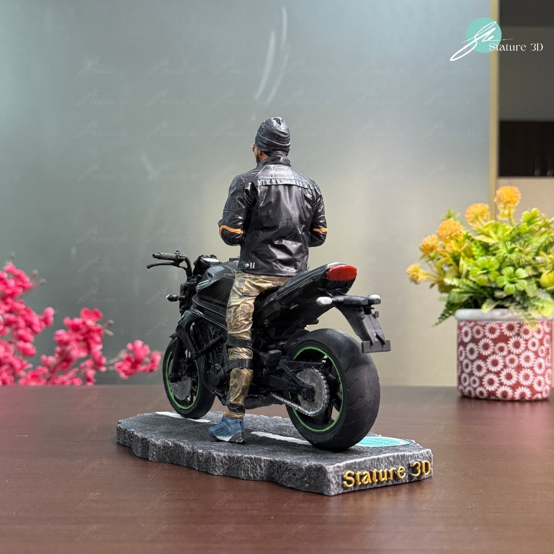 Solo Bike Miniature